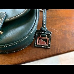 Dooney & Bourke Bags - Dooney & Bourke small green crossbody handbag Dooney & Bourke Bags - Dooney & Bourke small green crossbody handbag